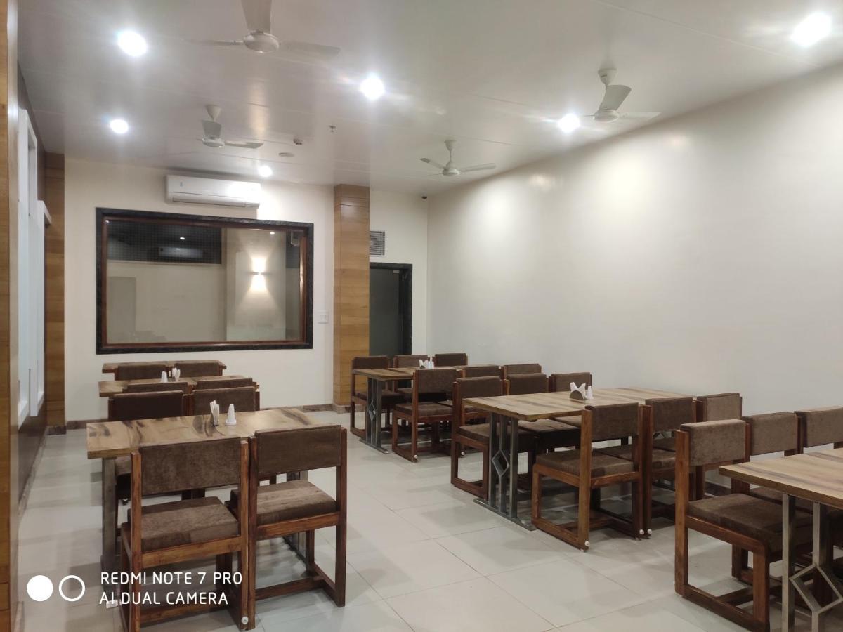 Hotel Shree Shyam International Bilāspur Extérieur photo